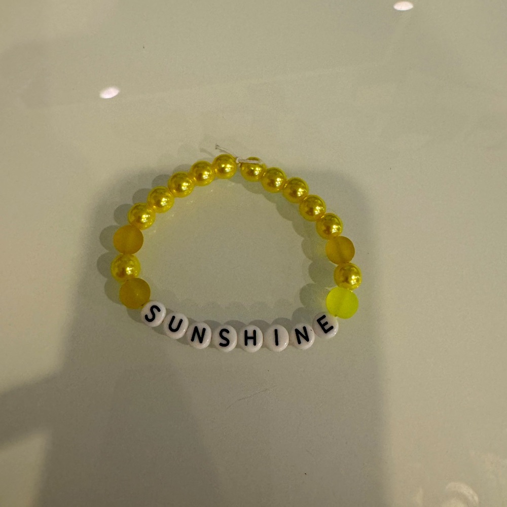 HANDMADE BEADED BRACELET